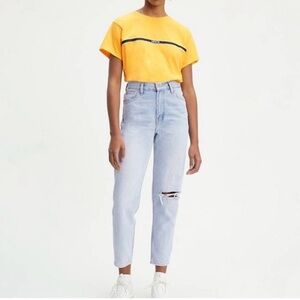 Levi's Light Wash Mom Jeans
